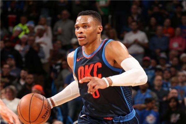 把奖杯再次 把奖杯再次