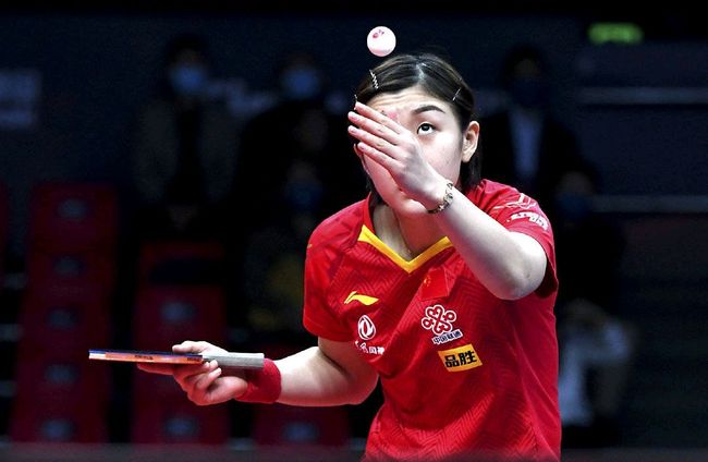 第六次荣膺 第六次荣膺